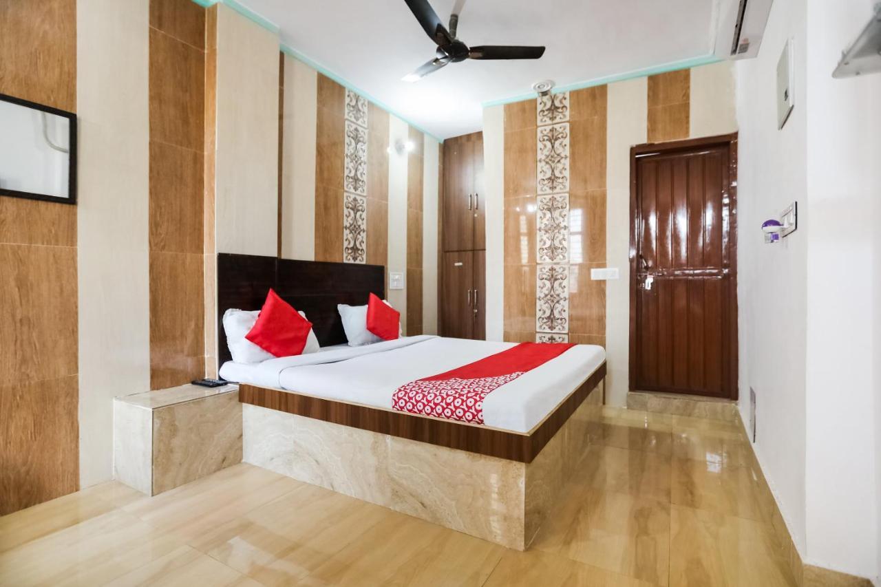 Oyo 69534 Hotel Nanda Tower Hanumāngarh Eksteriør bilde