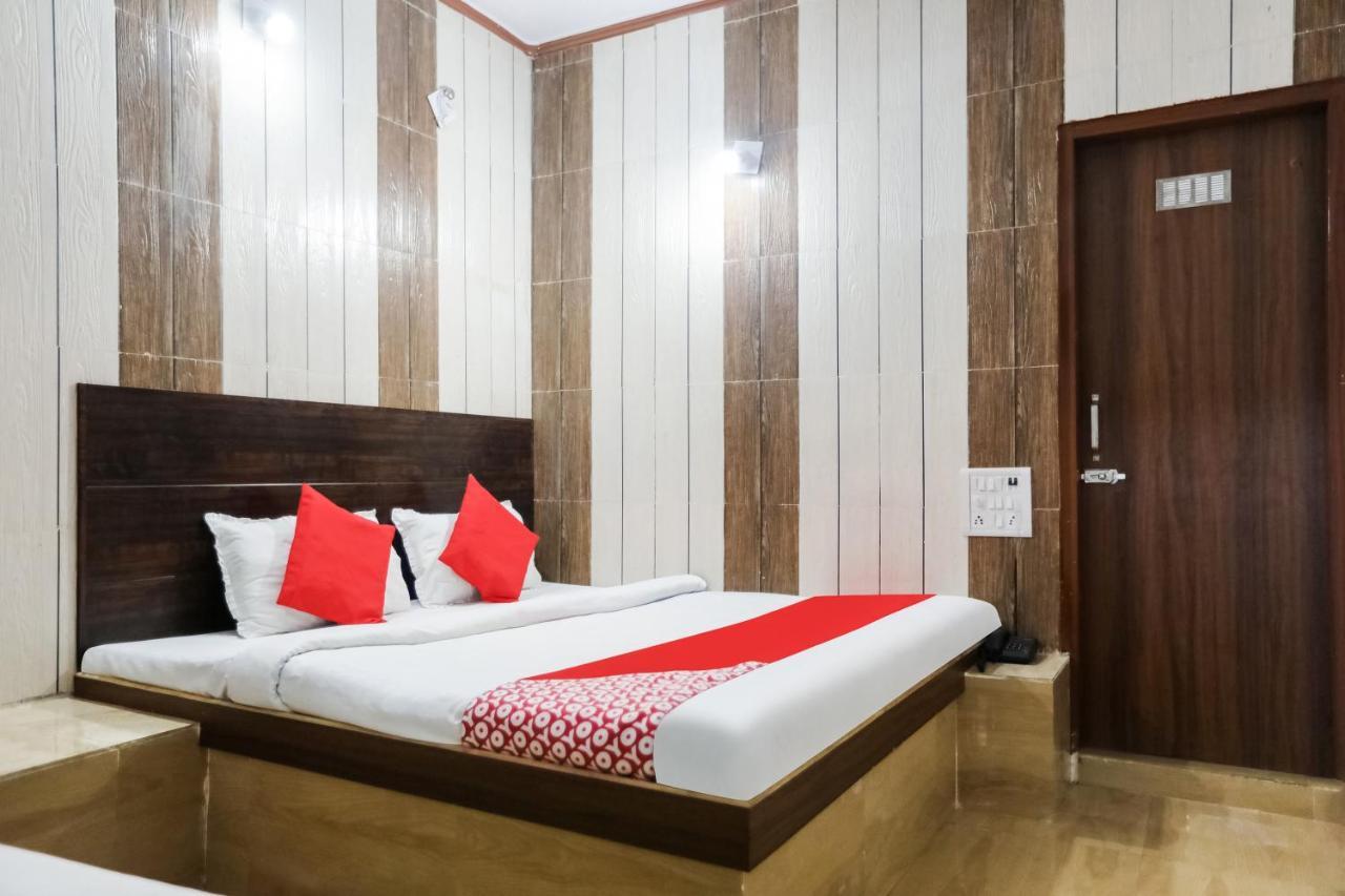 Oyo 69534 Hotel Nanda Tower Hanumāngarh Eksteriør bilde