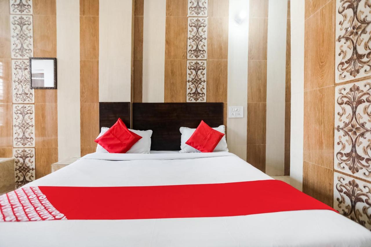 Oyo 69534 Hotel Nanda Tower Hanumāngarh Eksteriør bilde
