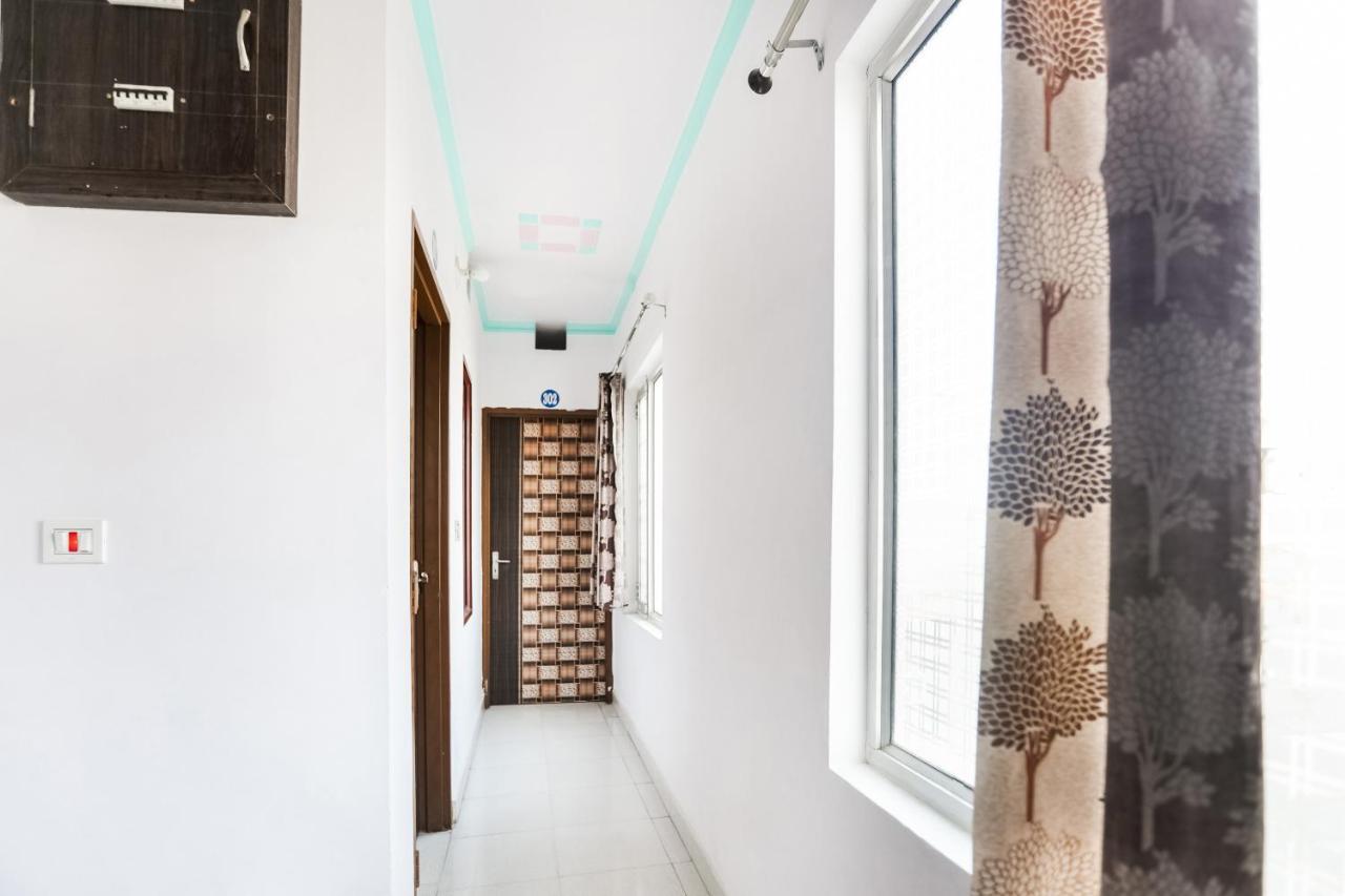 Oyo 69534 Hotel Nanda Tower Hanumāngarh Eksteriør bilde